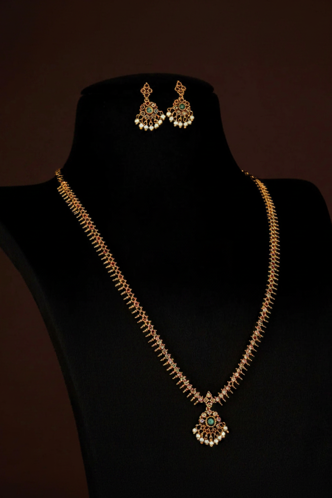 Traditional Matte Finish Necklace & Earring Set